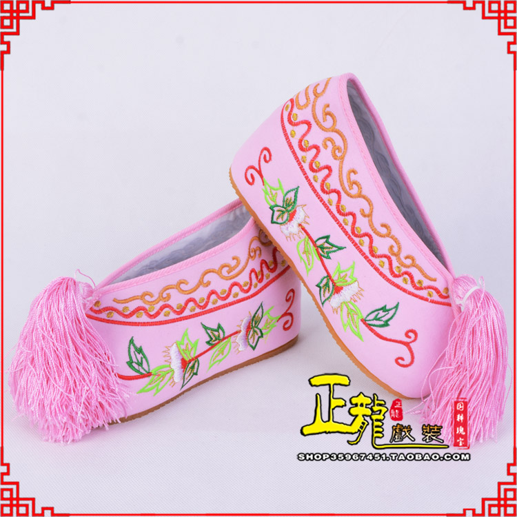 西宁花旦鞋女绣花彩鞋 舒适款草花内高彩鞋